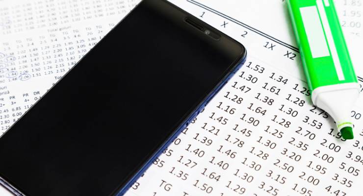 Smartphone on top of list of figures