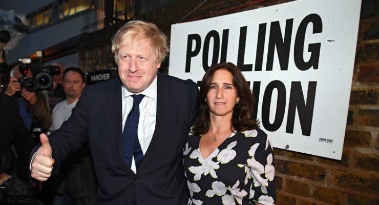 Boris Johnson and his wife Maria Wheeler outside a polling station