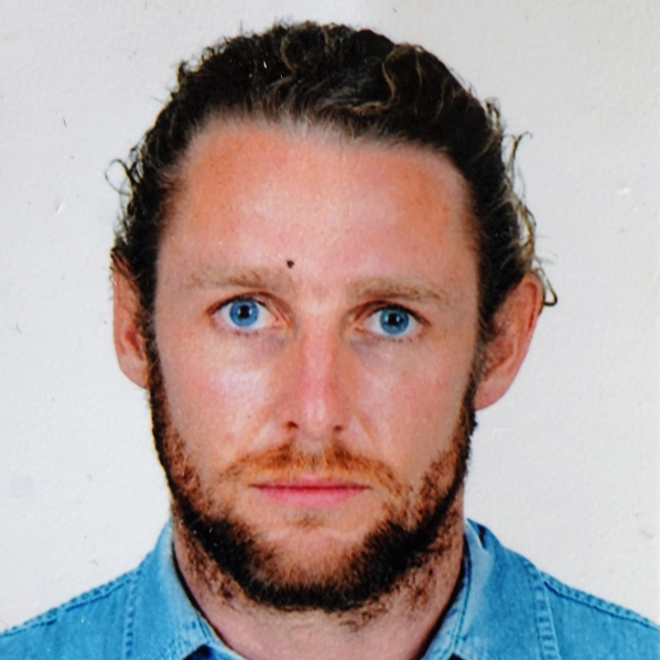 Matt Blomberg — Freelance journalist