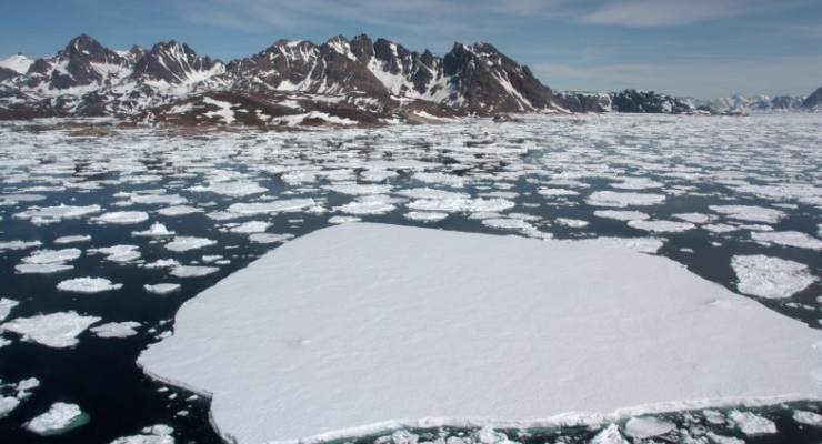 Climate change: ice thaw in Greenland