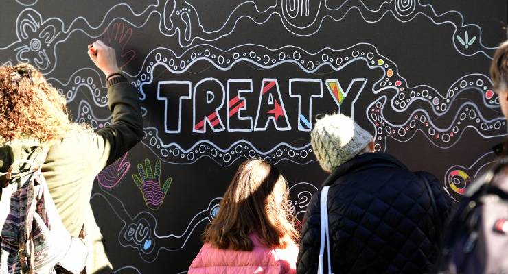 Treaty uluru statement from the heart indigenous voice to parliament