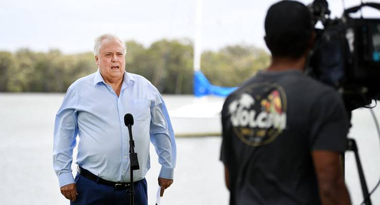 Clive Palmer speaks to the media