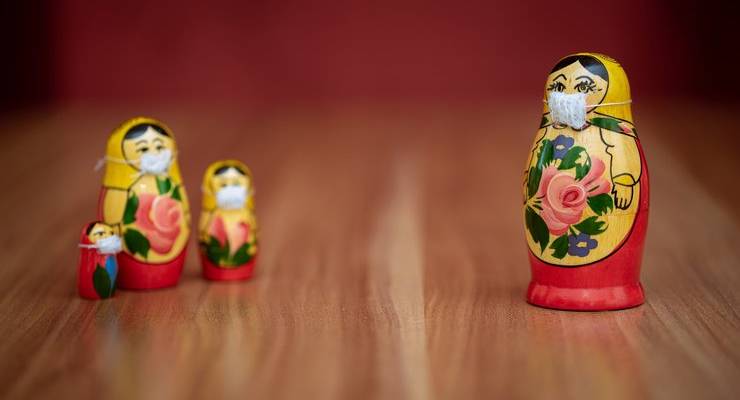 social-distancing-russian-dolls