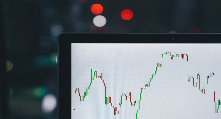 stock-image-on-laptop-screen