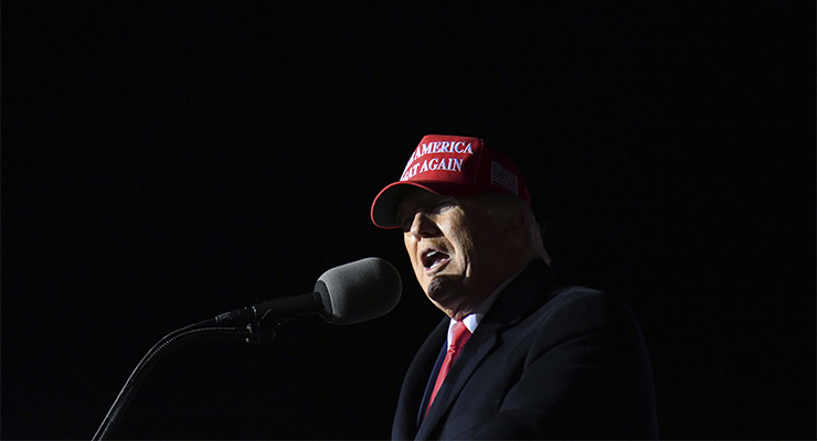 Donald Trump at a rally (Image: AAP/Hyosub Shin)