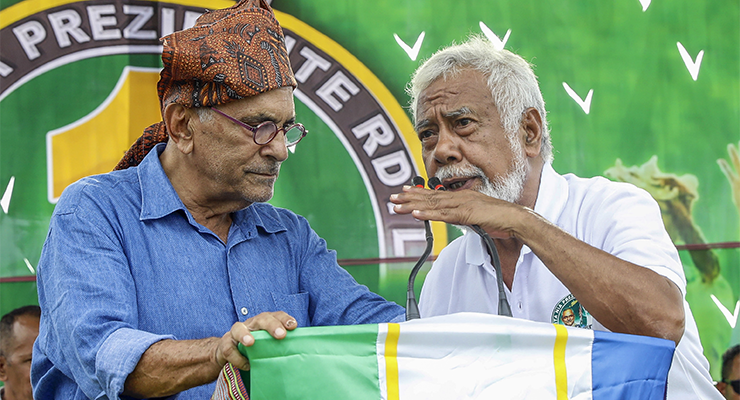 José Ramos-Horta from with former president Xanana Gusmão during an election campaign rally in Dili, Timor-Leste, April 2022 (Image: AAP/EPA/Antonio Dasiparu)