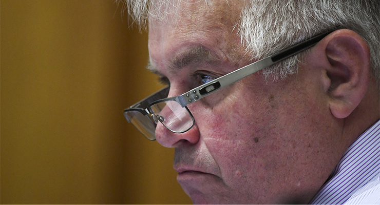 Rex Patrick speaks during Senate estimates, February 2022 (Image: AAP/Lukas Coch)