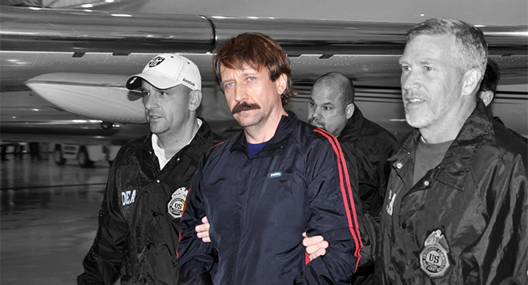Viktor Bout in the custody of DEA agents on November 16 2010 (Image: Drug Enforcement Administration)