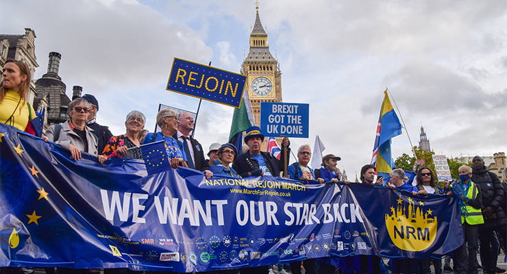 Anti-Brexit protesters in Parliament Square, London (Image: Vuk Valcic/SOPA/Sipa USA)