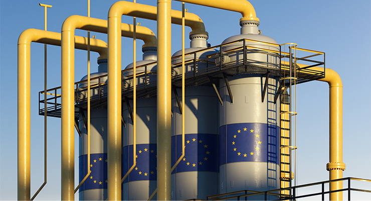 Natural gas tank in gas factory with European union flag (Image: Adobe)