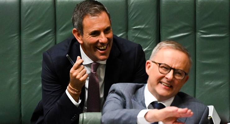 Treasurer Jim Chalmers and Prime Minister Anthony Albanese (Image: AAP/Lukas Coch)