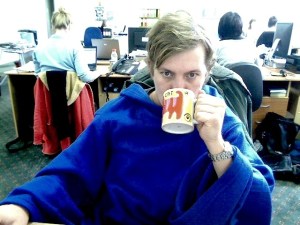 090611_snuggy2 Enjoying a cup of tea while Glenn Dyer's TV ratings.