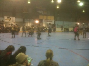 100524_rollerderby2 100524_rollerderby2