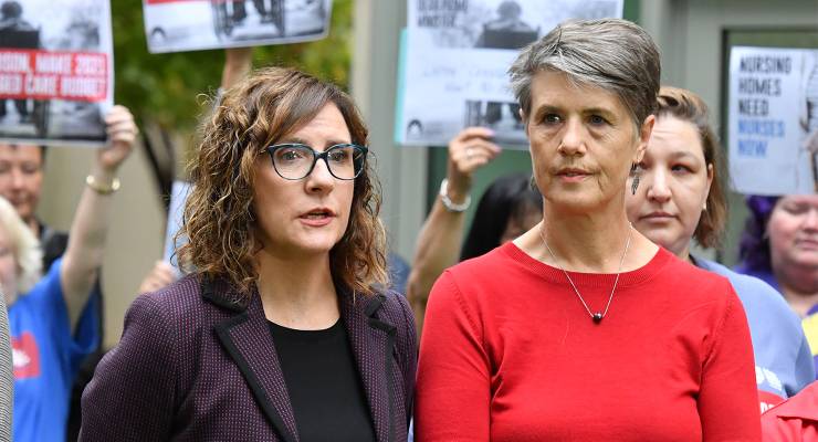 Australian Nursing and Midwifery Federation secretary Annie Butler and United Workers Union aged care director Carolyn Smith (Image: AAP/Mick Tsikas)