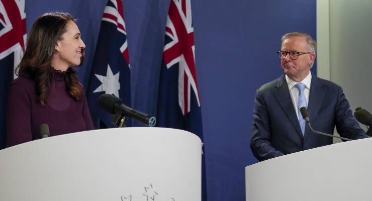 Then-NZ prime minister Jacinda Ardern and Anthony Albanese
