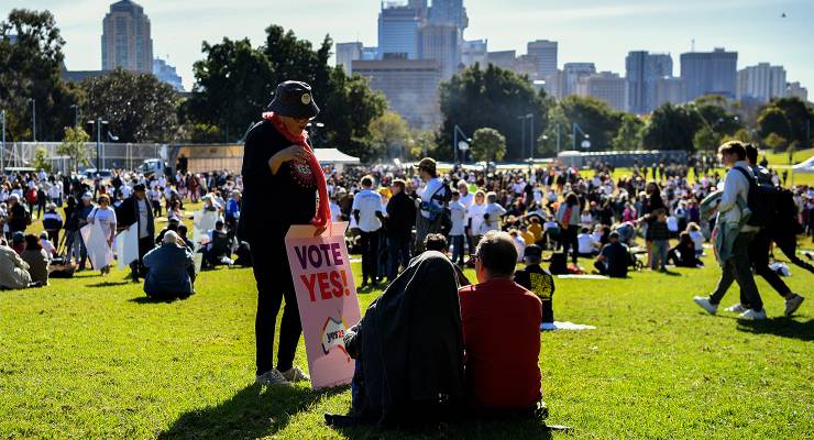 Supporters during an event in Sydney in support of an Indigenous Voice to Parliament (Image: AAP/Bianca De Marchi)