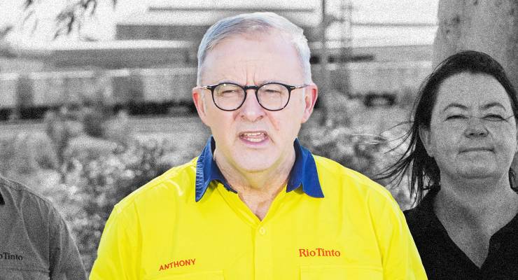 Prime Minister Anthony Albanese and Federal Minister for Resources Madeleine King during a press conference in Dampier, WA (Image: AAP/Marg Bertling)