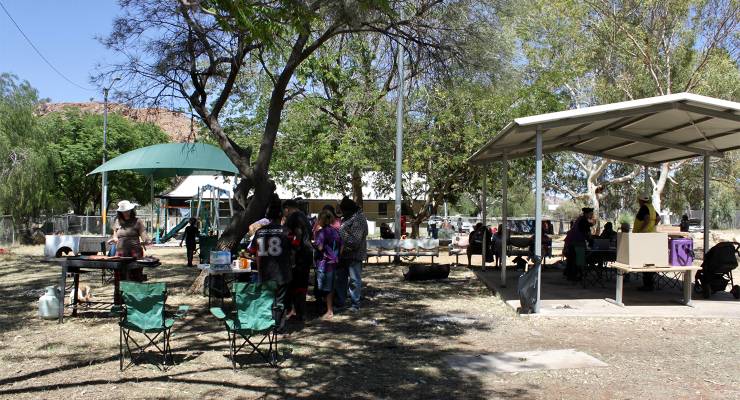 AEC polling booth set-up in Ilyiperenye (Old Timers) town camp (Image: Julia Bergin)
