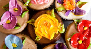 Beautifully decorated cupcakes (Image: AP/Yanina Manolova)