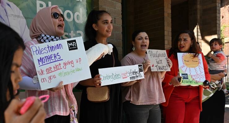 Pro-Palestine protesters outside Anthony Albanese's electorate office (Image: AAP/Dean Lewins)
