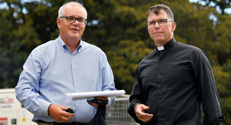 Scott Morrison at a Sydney rally against anti-Semitism (Image: AAP/Bianca De Marchi)