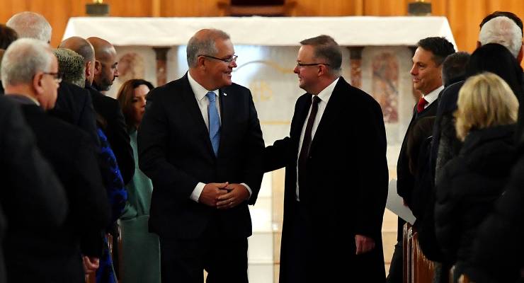 Scott Morrison and Anthony Albanese at a parliamentary church service in 2019 (Image: AAP/Sam Mooy)