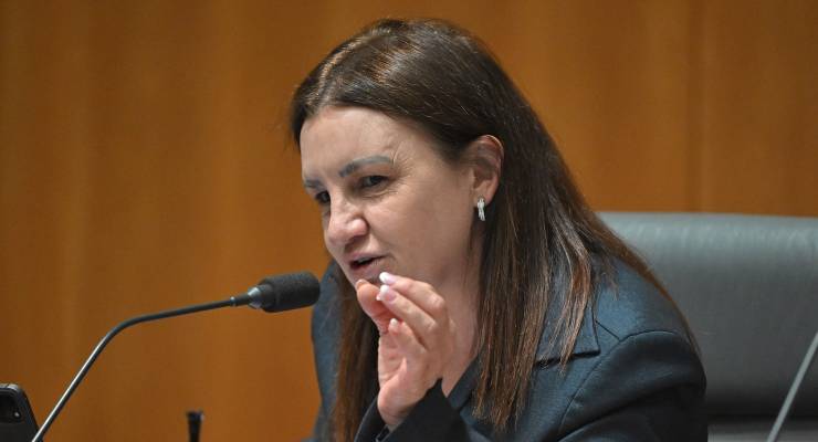 Senator Jacqui Lambie (Image: AAP/Mick Tsikas)