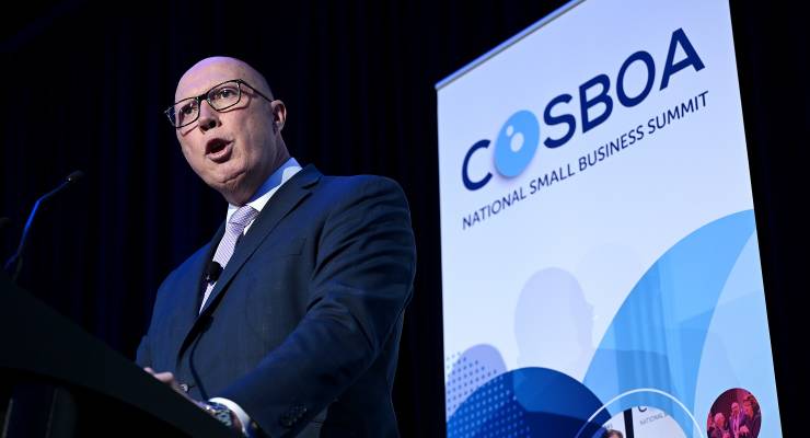 Peter Dutton addresses a summit of small business owners, April 3, 2024 (Image: AAP/Bianca De Marchi)